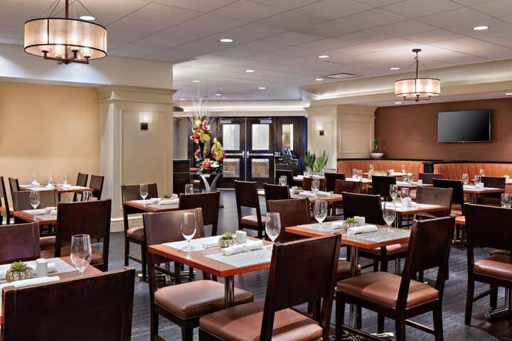 Dining 50 of 85