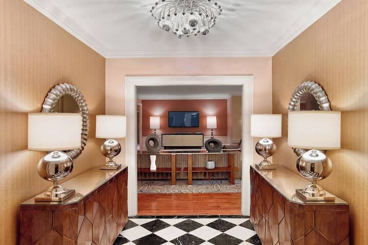 Room 15 of 85